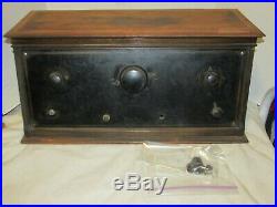 1920's Day Fan 5 Radio Wooden Case Battery Operated Tube Parts or Restore LQQK
