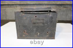 1930's VINTAGE PHILCO CAR RADIO WITH SPEAKER, PARTS ONLY