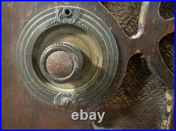 1934 EMERSON Model 32 TABLETOP VINTAGE TUBE RADIO For Parts