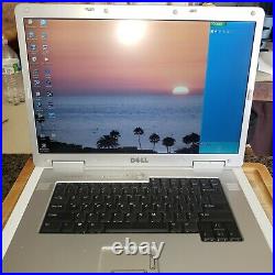 2005 Dell Inspiron 9300 17in. Vintage Laptop WinXP See Description Working