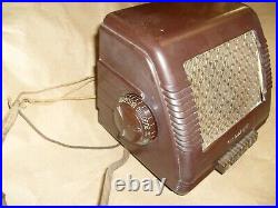 Antique Vintage Crosley Tube Radio from the 1930's. For parts or repair, 588