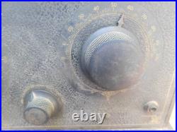 Antique Vintage Standardyne Radio for PARTS knobs, untested tubes, chassis, box