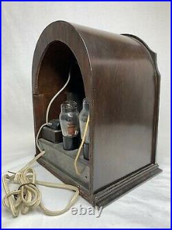 Climax Cathedral Tube Radio Model 4-47 PARTS or REPAIR