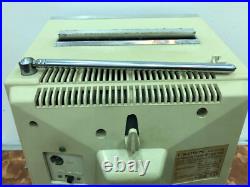 Crown 31 Vintage Transistor TV & FM/AM 2 Band Radio 9TV-304 For Parts