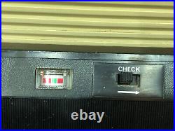 Crown 31 Vintage Transistor TV & FM/AM 2 Band Radio 9TV-304 For Parts