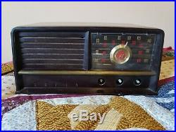 FADA MODEL F55 TUBE Radio & Antique Vintage Arvin Classic Radio For Parts