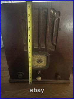 FOR PARTS OR NOT WORKING Sparton 536 Tube Tombstone Radio