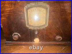FOR PARTS OR NOT WORKING Sparton 536 Tube Tombstone Radio