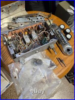FORD 5TBT RADIO STEREO VINTAGE. Parts