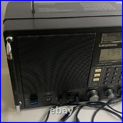 Grundig Satellit Professional 650 Turns On Selling As Is/For Parts