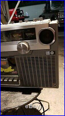 JVC RC-828jw Vintage Boombox as is for parts / fix / VERY NICE GHETTO BLASTER
