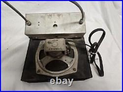 Motorola Model 505 Car Radio 50535524 64C72276 (Parts) 1945