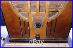 Nice Vintage Philco Model 84 Tube Radio For Parts Or Repair