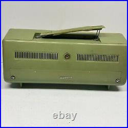 Nobility SIX Transistor AM Radio Vintage Green And Creme Mcm For Parts Only