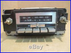 Old Vintage Classic Gm Delco Am/fm Car Truck Radio Serial # 1186595 Model 2700