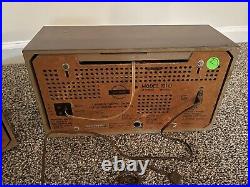 Paid of Vintage Grundig Tube Radios Model 101U Partially Working Parts/Repair