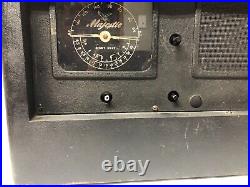 RARE ANTIQUE VINTAGE MAJESTIC MODEL G1-426 CH Tube Radio For Parts or Repair