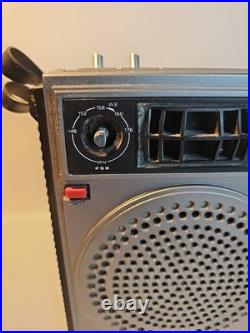 RARE Parts Only Vintage JVC 8240L 1976 Radio