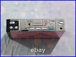 Rare Vintage Aiwa Cassette Boy Walkman HS-R9, Powers On, Radio Works, For Parts