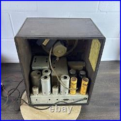 Rare Vintage Fada Tube AM Radio. 14x17 Face. Parts