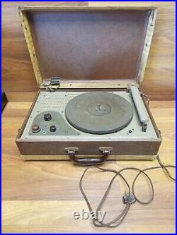 Rare Vtg Wilcox-Gay Portable Radio Recordette Turntable 8J10U Parts Or Repair