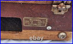 Rare Vtg Wilcox-Gay Portable Radio Recordette Turntable 8J10U Parts Or Repair