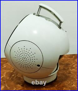 Rare white Weltron Model 2004 Space Age Mod Retro Stereo Radio for parts