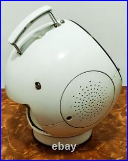 Rare white Weltron Model 2004 Space Age Mod Retro Stereo Radio for parts