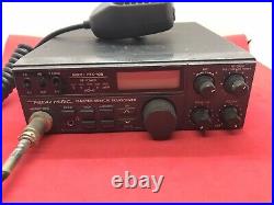 Realistic HTX-100 Radio SSB/CW Mobile Transceiver With Microphone. Parts. Read