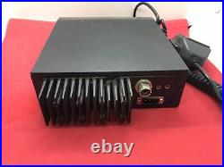 Realistic HTX-100 Radio SSB/CW Mobile Transceiver With Microphone. Parts. Read