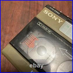 Sony WM-F15 Walkman Stereo Cassette Player FM AM Radio Vintage Japan for-parts