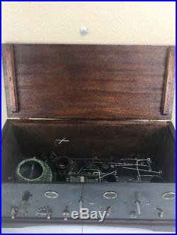 Star Radio Mfg. CO. Vintage 1930 Tube Radio With Box Of Tubes Parts or Repair