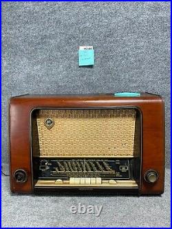 Telefunken Concertino 53 Wechselstrom-Super Tube Radio In Brown For Parts