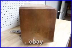 Used Antique Pre-War Vintage Trav-Ler Wood Case Tube Radio For Parts Repair USA