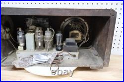 Used Antique Pre-War Vintage Trav-Ler Wood Case Tube Radio For Parts Repair USA