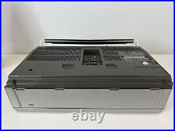 VINTAGE Hitachi TRK-7200H Cassette Recorder Stereo MINT (For Parts/Repair)