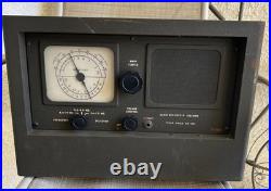 VINTAGE R-100/URR WWII Military Radio Receiver Parts or Repair