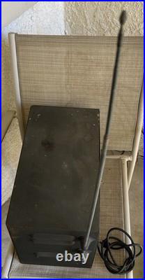 VINTAGE R-100/URR WWII Military Radio Receiver Parts or Repair