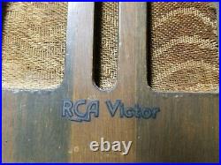 VINTAGE RCA TUBE SHORTWAVE RADIO Untested For Parts or Restoration
