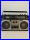 VINTAGE-SANYO-M9990-BOOMBOX-AM-FM-CASSETTE-RADIO-BATTERY-INCLUDED-For-Parts-01-apu