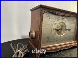 VTG Hallicrafters Table Clock Radio 1954 Parts Only Read Description