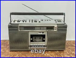 VTG Sony Portable Cassette Player Radio Player Boombox CFS-D7 For Parts