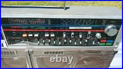 Vela Diamond FL-7777 Boombox, cassette radio, for repair or parts, read desc