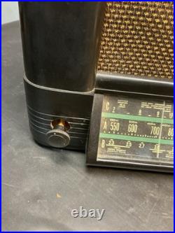 Vintage 1940s RCA Victor 691 Table Top Bakelite Tube Radio -PARTS REPAIR