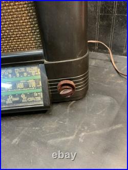 Vintage 1940s RCA Victor 691 Table Top Bakelite Tube Radio -PARTS REPAIR