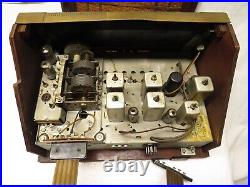 Vintage 1940s RCA Victor Radio Chassis Model RK-117 console door Parts Repair