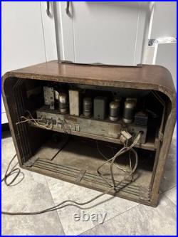 Vintage 1941 PHILCO table top Radio Model 42-124 code 121 For Parts
