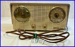 Vintage 1950 RCA Victor Clock Radio Model 4-C-671a For Parts