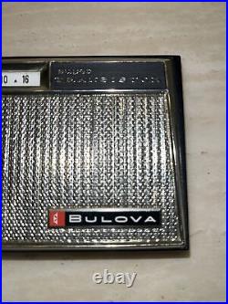 Vintage 1970s Bulova SUPER 7 TRANSISTOR RADIO model 890 For Parts Not Working