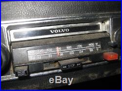 Vintage 1975 Volvo 164 Radio 5284029-5 284023-9 284029-6